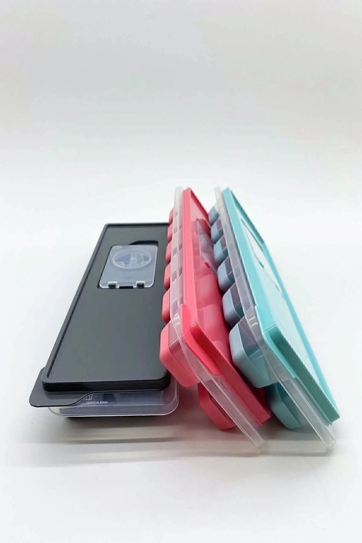 Anında Kapımda | 12 Bölmeli Silikon Buz Kalıbı – Esnek ve Dayanıklı Buz Küpü Kalıbı