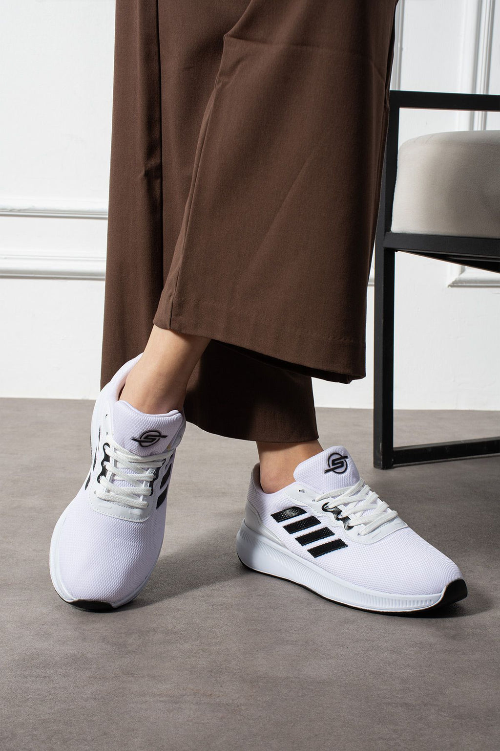 Anında Kapımda | Unisex Çizgi Detaylı Rahat Taban File Sneaker – Günlük Yürüyüş ve Spor Ayakkabı 2025 Modeli