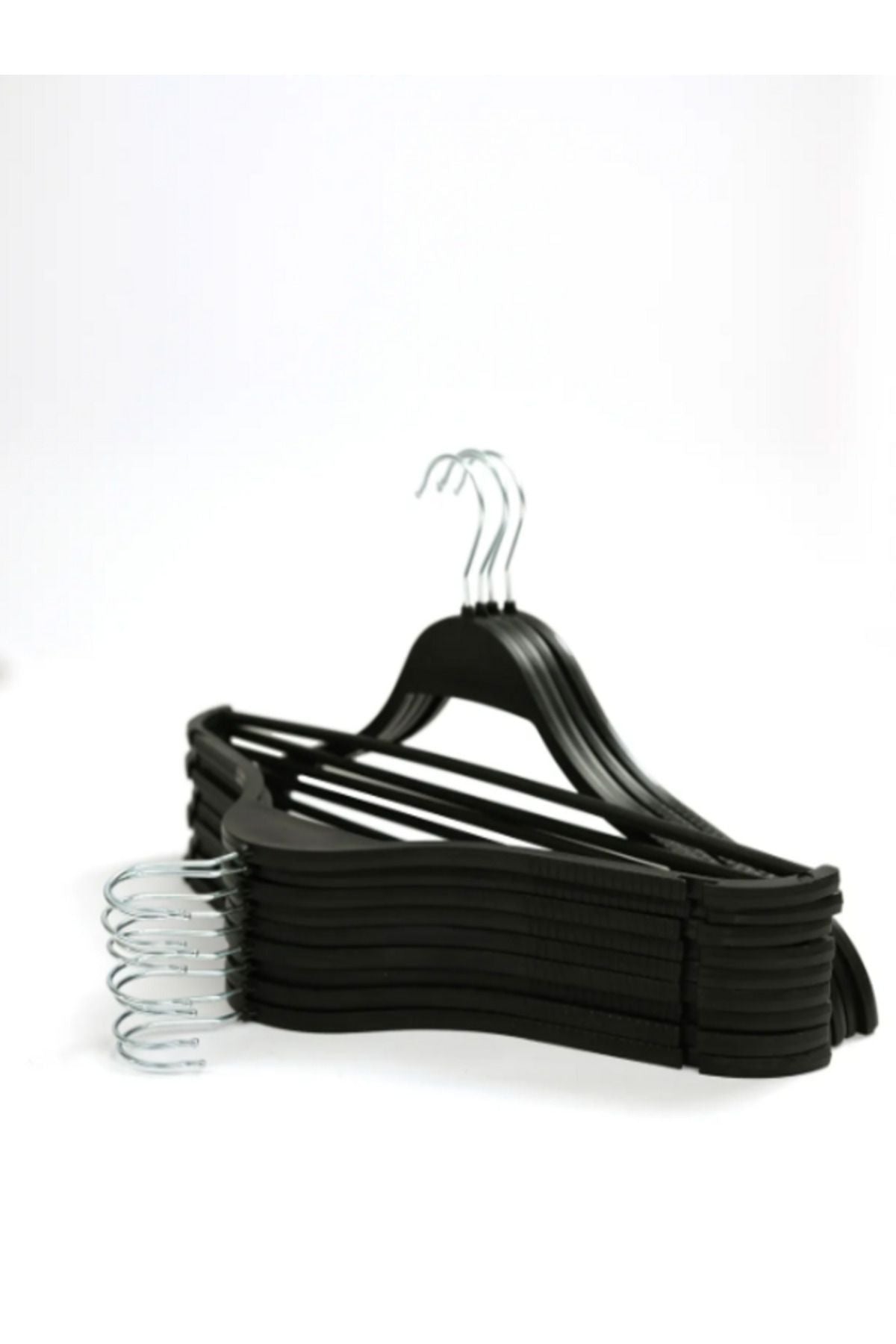 Anında Kapımda | 6 Adet Lüks Ahşap Görünümlü Plastik Elbise Askısı – Kıyafet Düzenleyici Askılık