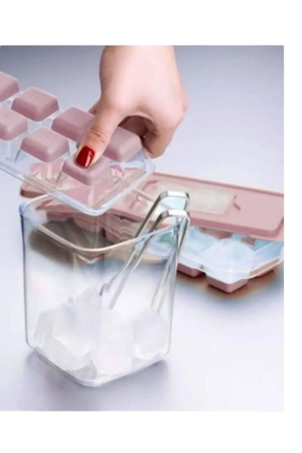 Anında Kapımda | 12 Bölmeli Silikon Buz Kalıbı – Esnek ve Dayanıklı Buz Küpü Kalıbı